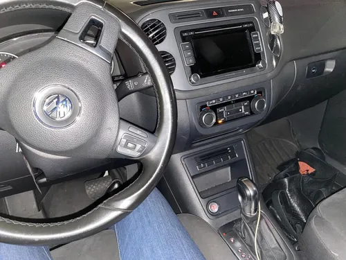 Volkswagen Tiguan Tu I-line 4x4,turbo Refull, Cuero, 200hp,