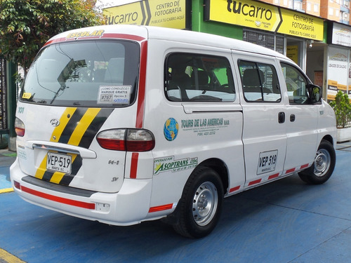 Microbus Hyundai Starex H1