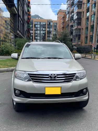 Toyota Fortuner 2.7l 4x2