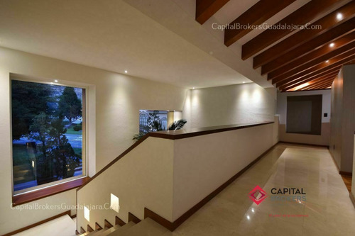 Imagen 23 de 30 de Casa De Super Lujo En Club De Golf Santa Anita Zona Sur