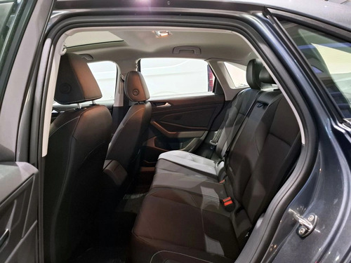 Volkswagen Jetta 2025