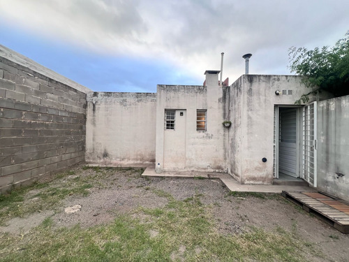 Vendo Casa En Barrio Granja De Horizonte 1