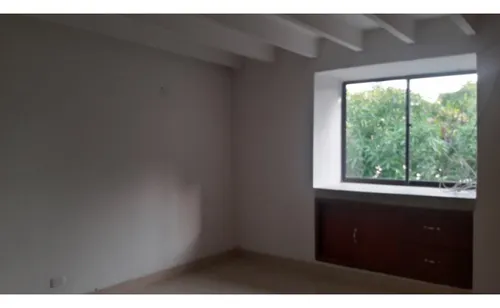 Apartamento En Venta En El Jardín -02, Suite 201