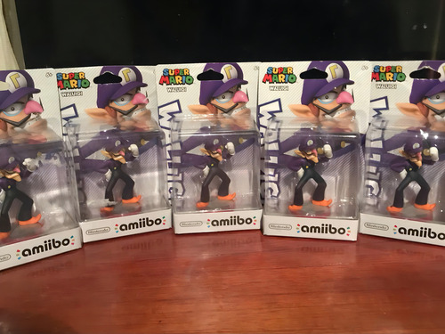 Figura Amiibo Waluigi Serie Super Mario Bros Nintendo Wii U