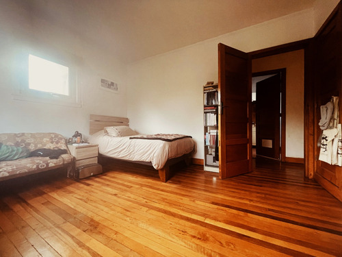 Vendo Gran Casa Emplazada En Cerro Castillo