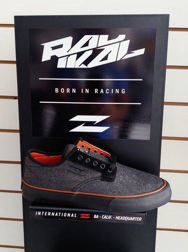 Imagen 2 de 6 de Zapatillas Radikal Hook Jeans - All Motors Online-