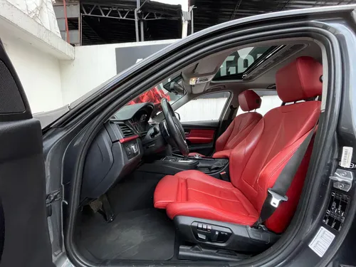 BMW Serie 3 2.0 328ia Sport Line At