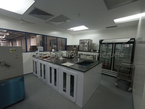 Imagen 18 de 30 de Vendo Fondo De Comercio (edificio Industrial) En La Victoria, Codigo 22-5308 Carlos M. 04243535083