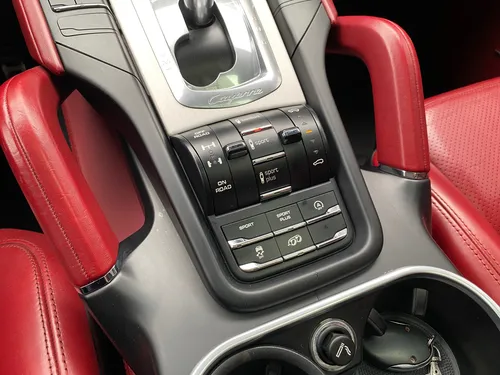 Porsche Cayenne Gts