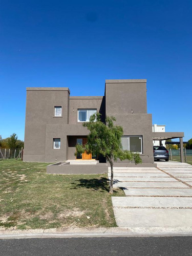 Casa En Venta En El Canton Barrio Islas Al Lote 400 7962