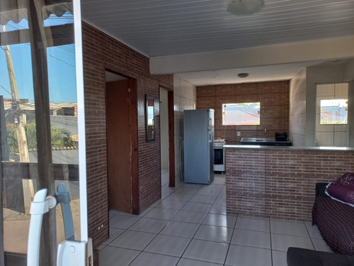 Vendo Duas Casas, Com Entradas Independentes