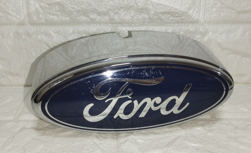 Emblema Parrilla Ford  Explorer 06/11 