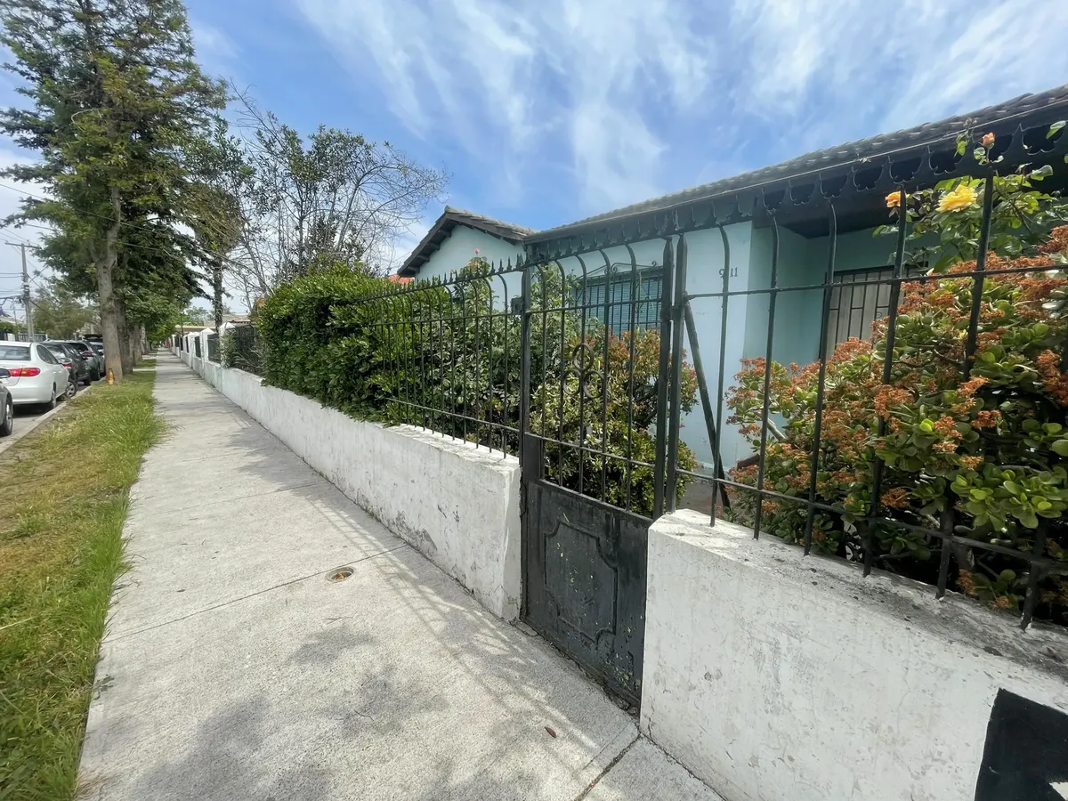Imagen 2 de 15 de Casa Para Remodelar Con Gran Terreno De 815m2