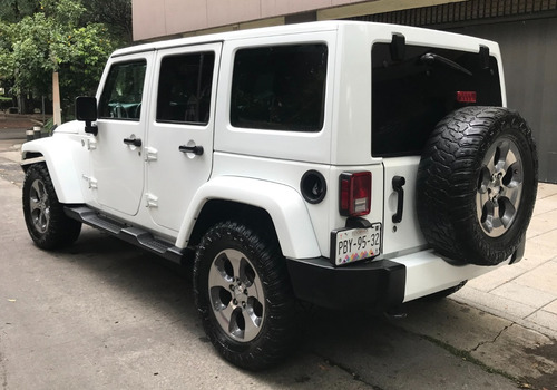 Imagen 3 de 14 de Jeep Wrangler Unlimited Sahara 4x4