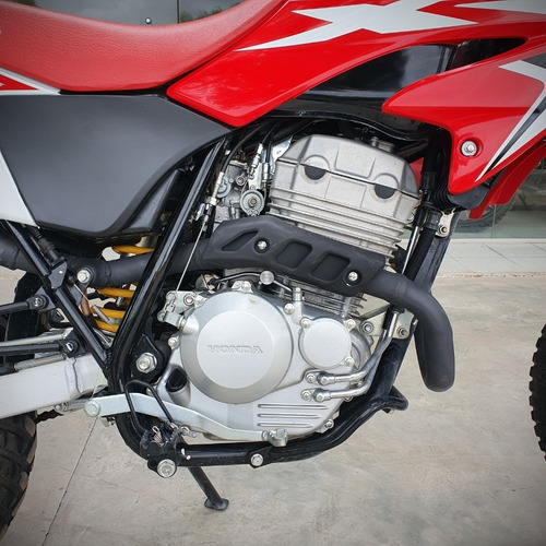 Imagen 6 de 9 de Honda Xr 250 Roja - 0 Km - Tornado - Envio A Todo El País