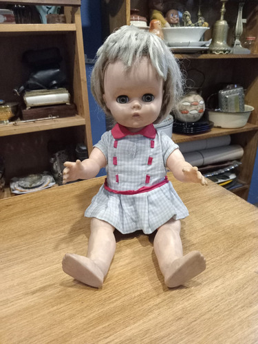 Antigua Muñeca De Goma Con Ojos Durmientes (coleccion) (Usado)