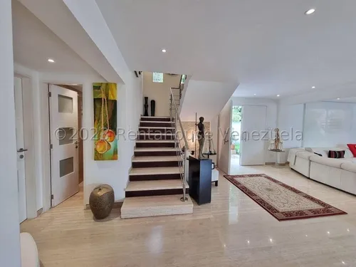 Venta De Casa En Sorocaima