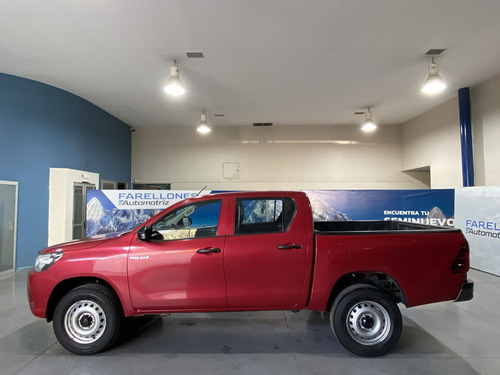 Toyota Hilux Srv 4x4 Lxxt72