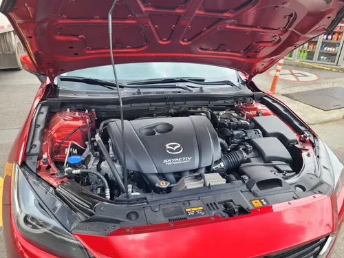 Mazda 3 2.0 Touring