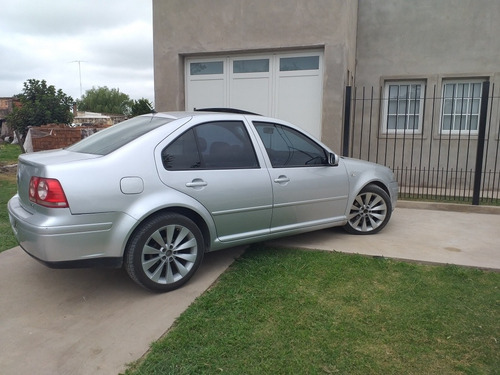 Volkswagen Bora 1.9 Trendline I 100cv 2011