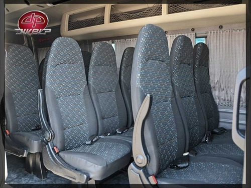 Imagem 2 de 15 de Renault Master 2.3 Executiva L3h2 18l