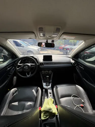 Mazda 2 Grand touring LX