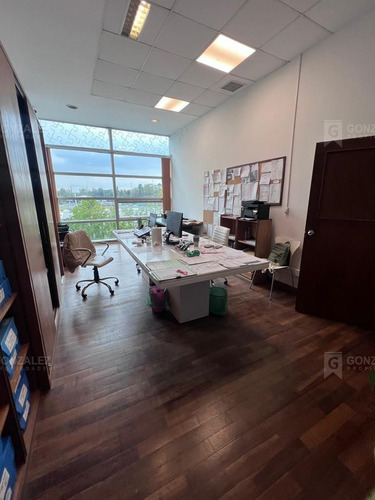 Oficina En Venta En Bureau Pilar, La Lonja, Pilar