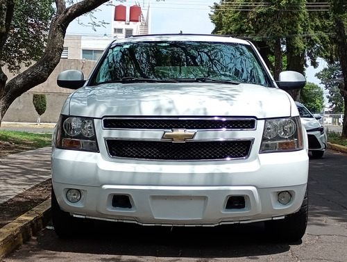 Chevrolet Suburban D Piel Aa Dvd Qc 4x4 At