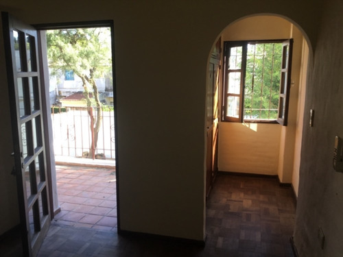 Imagen 10 de 18 de Barrio Ipona, Casa En Venta De 4 Dormitorios, Patio Con Galeria, Cochera Para 2