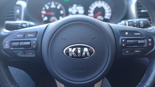 Imagen 13 de 13 de Kia Sorento 2.2 Ex