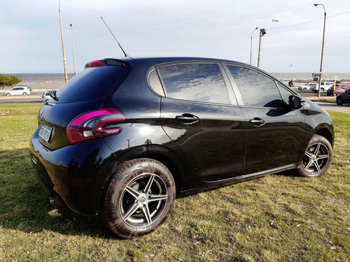 Peugeot 208 1.5 Allure