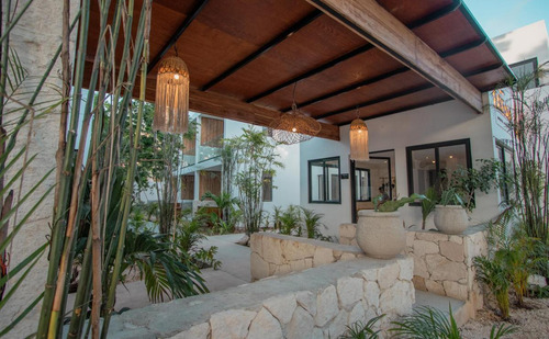 Estudio En Venta Con Terraza Y Alberca En La Veleta Tulum