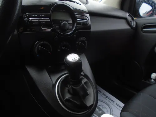 Mazda 2 1.5 15hm1c