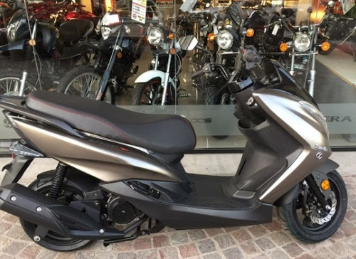 Imagen 3 de 9 de Zanella Cruiser X 150, Scooter No Pcx Valor Contado, 12 18