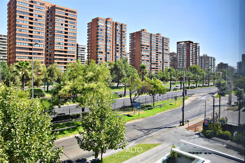 Oficina En Venta En Vitacura/kennedy/geronimo De Alderete