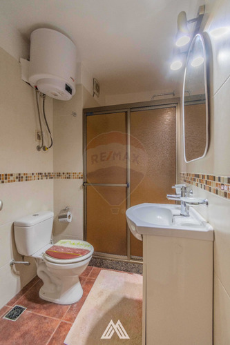 Imagen 10 de 13 de Venta De Apartamento En Pérez Castellanos De 2 Dormitorios Y Un Baño