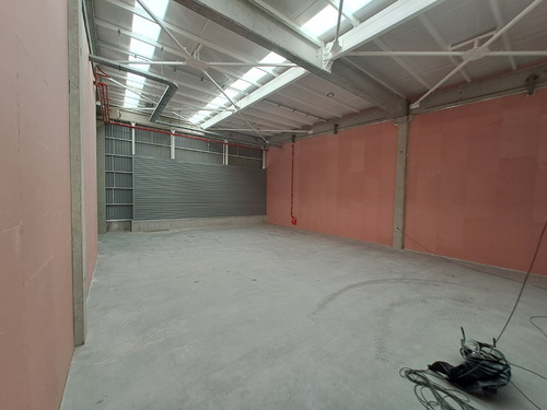 Arriendo De Bodegas En Camino Lo Echevers Id 52.771-ind