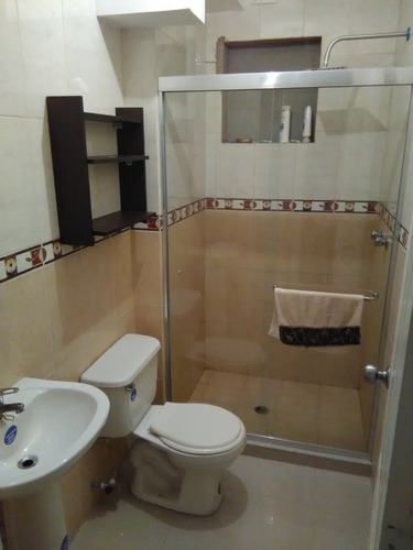 Imagen 17 de 22 de Av-330 Zona Norte Apartamento En Lago Country Iii