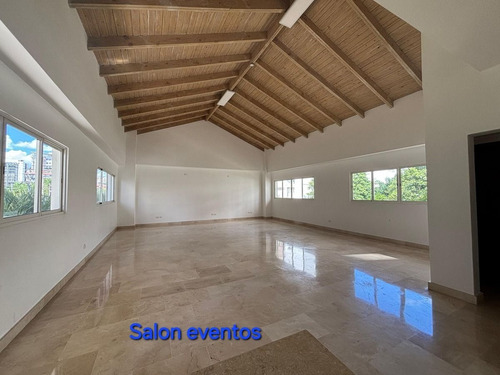 Oportunidad Serralles (cerquita Agora Mall) Piso 6 194mt2 3h 3b Área Social