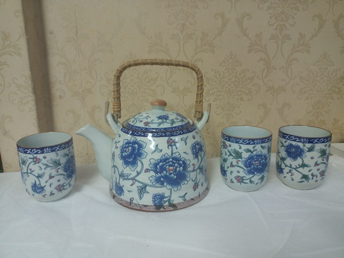 Conjunto De Porcelana Oriental Para Chá (chaleira +3copos)
