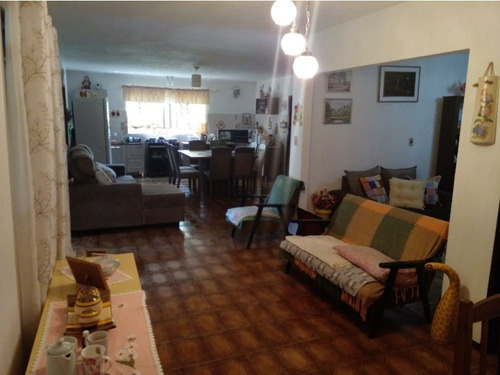 Imagem 5 de 11 de Casa Em Alvenaria Joinville - 626