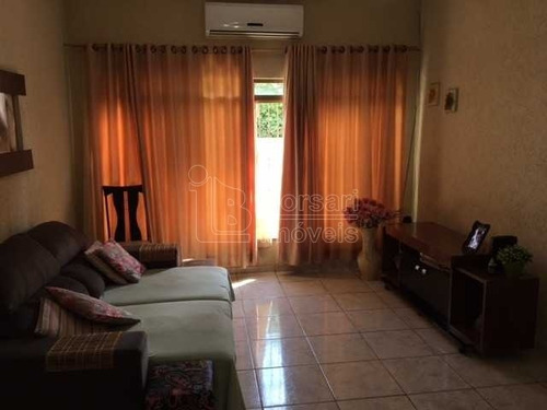 Imagem 4 de 6 de Venda De Casas / Padrão Na Cidade De Araraquara 10716