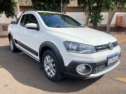 Volkswagen Saveiro 1.6 16v Cross Cab. Dupla Total Flex 2p