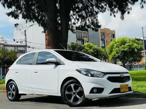 Chevrolet Onix 1.4 Ltz 5 p
