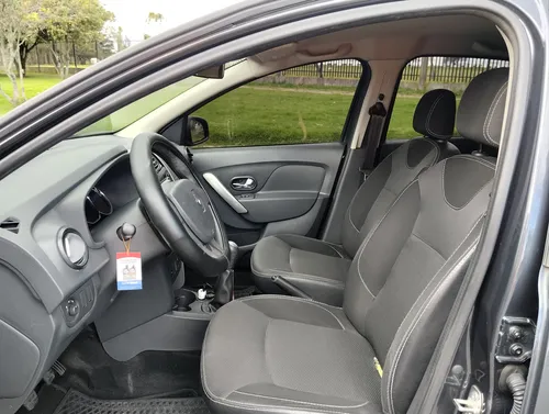 Renault Logan 1.6 Dynamique
