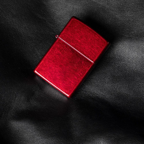 Imagen 7 de 10 de Encendedor Zippo Lighter Classic Candy Apple Red Rojo