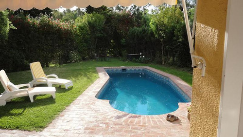 C.c. Los Cardales 1 Planta 3 Dorm. Buen Jardín Y Pileta. U$s 136.000.-