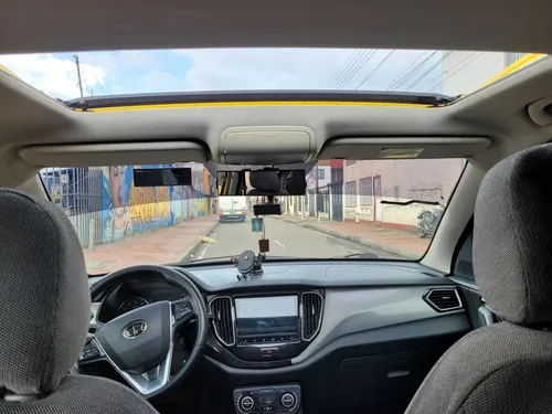 Taxi Faw R7 Suv 1.6