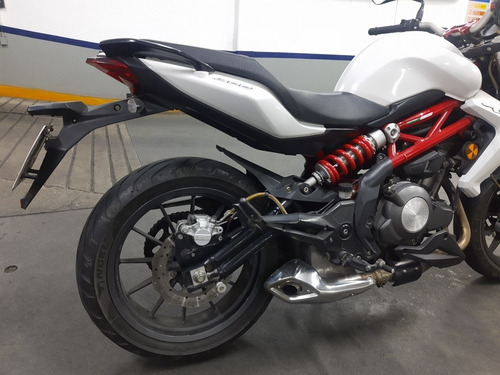 Imagen 2 de 9 de Benelli Tnt 300