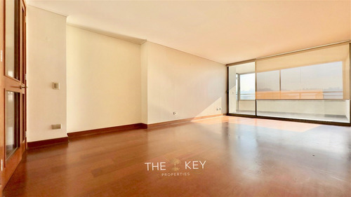 Departamento En Venta De 4 Dorm. En Vitacura